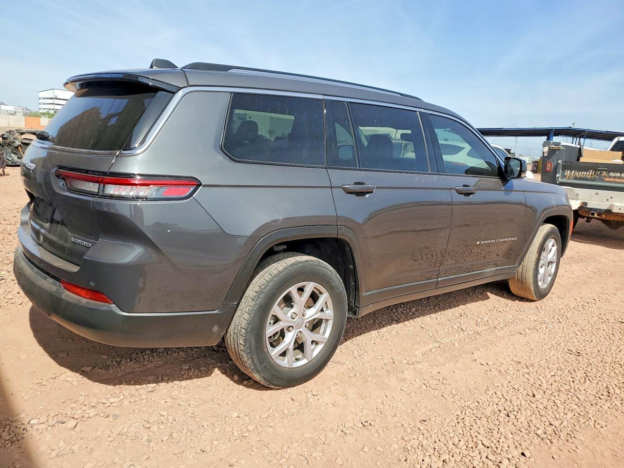 2021 Jeep Grand Cherokee L Limited - zdjęcie 3