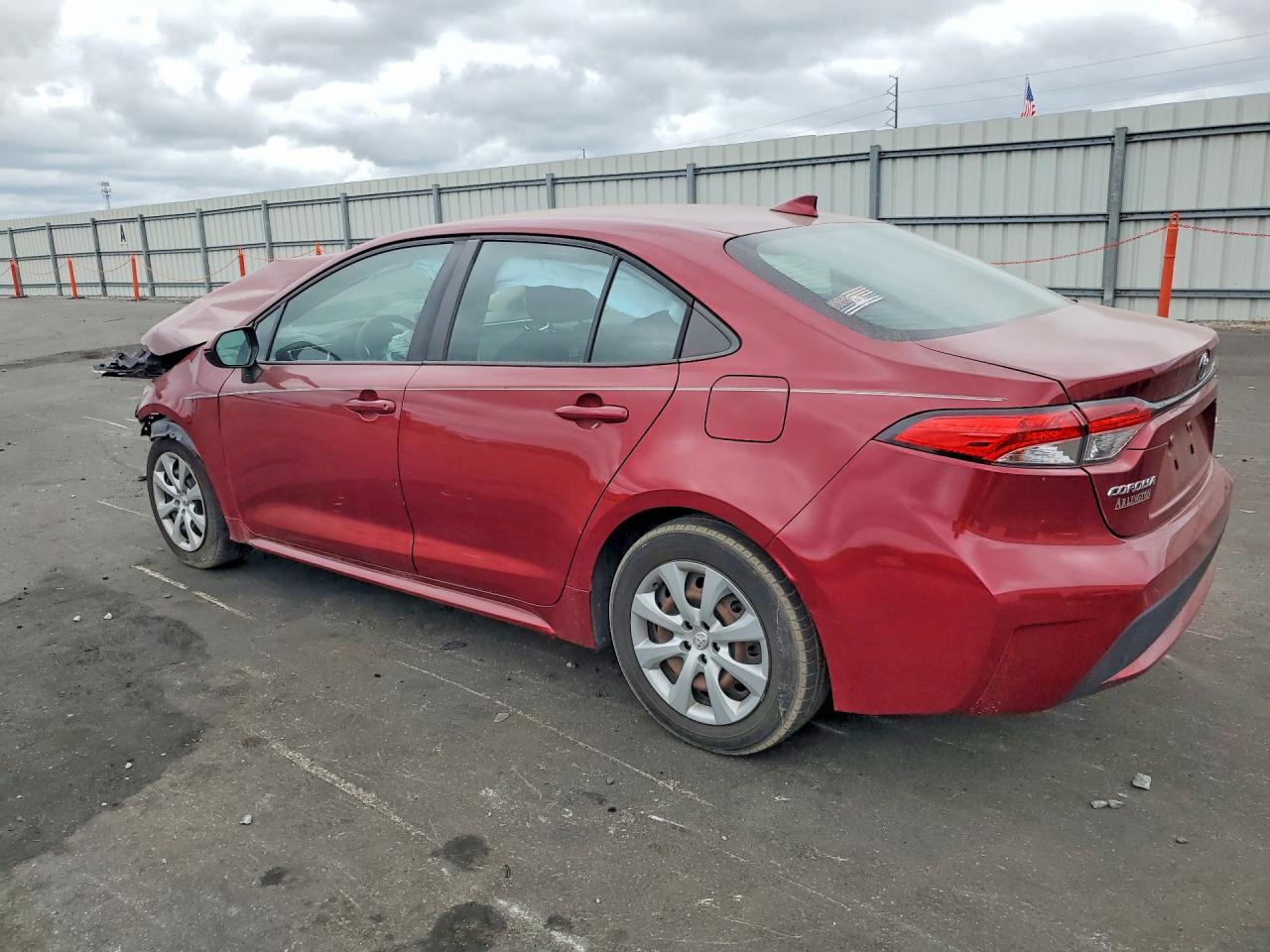 2022 Toyota Corolla Le - zdjęcie 2