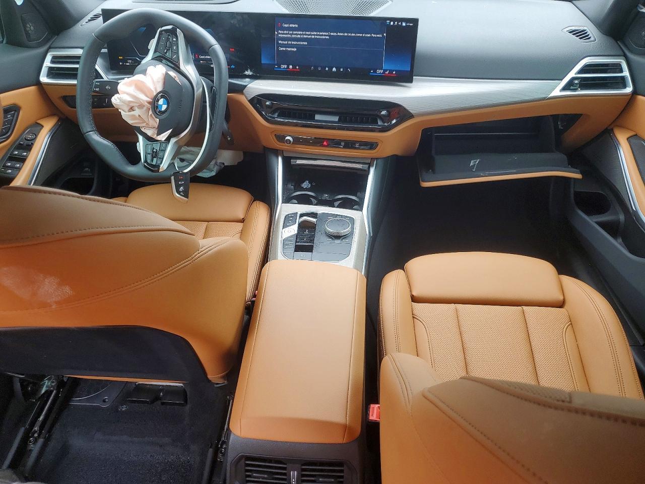 2025 BMW 330I - zdjęcie 8