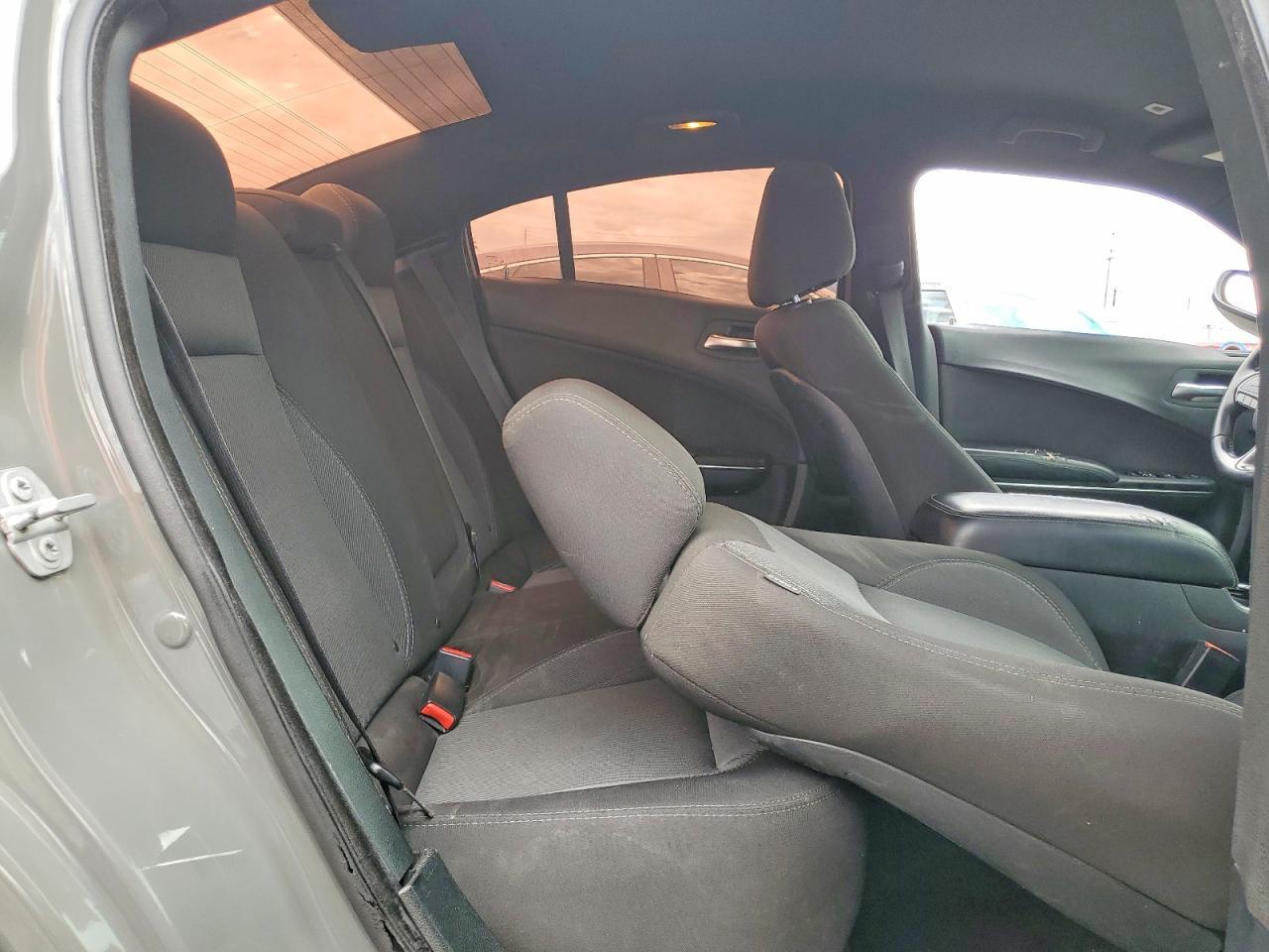 2018 Dodge Charger Sxt - zdjęcie 10