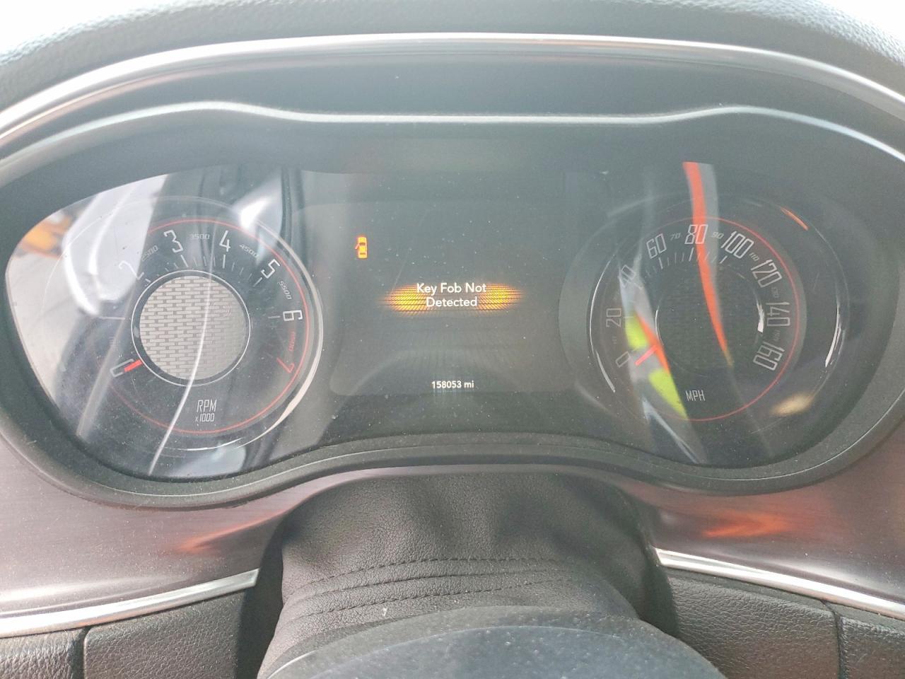 2016 Dodge Challenger Sxt - zdjęcie 9