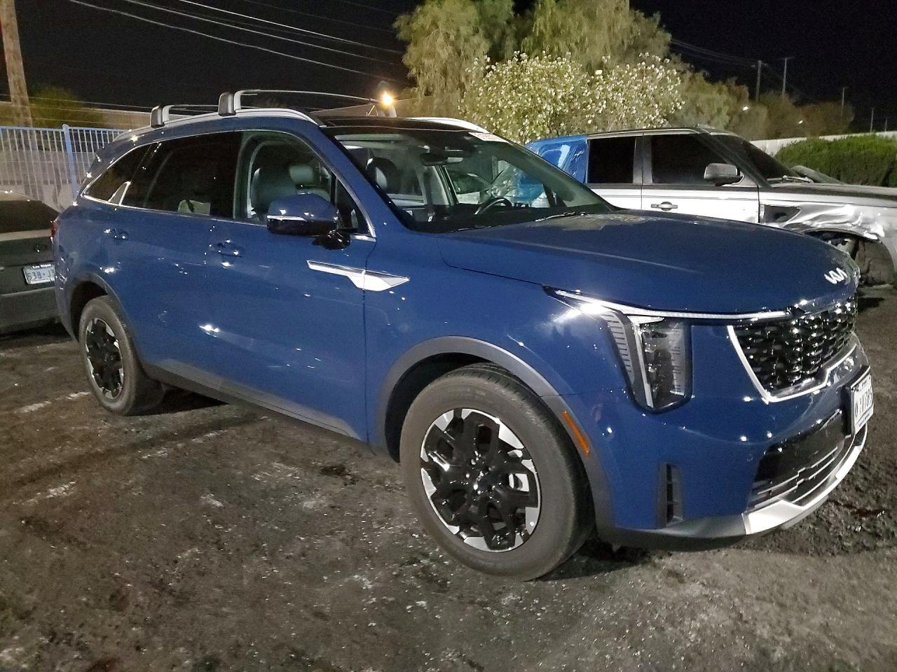 2025 Kia Sorento S - zdjęcie 4