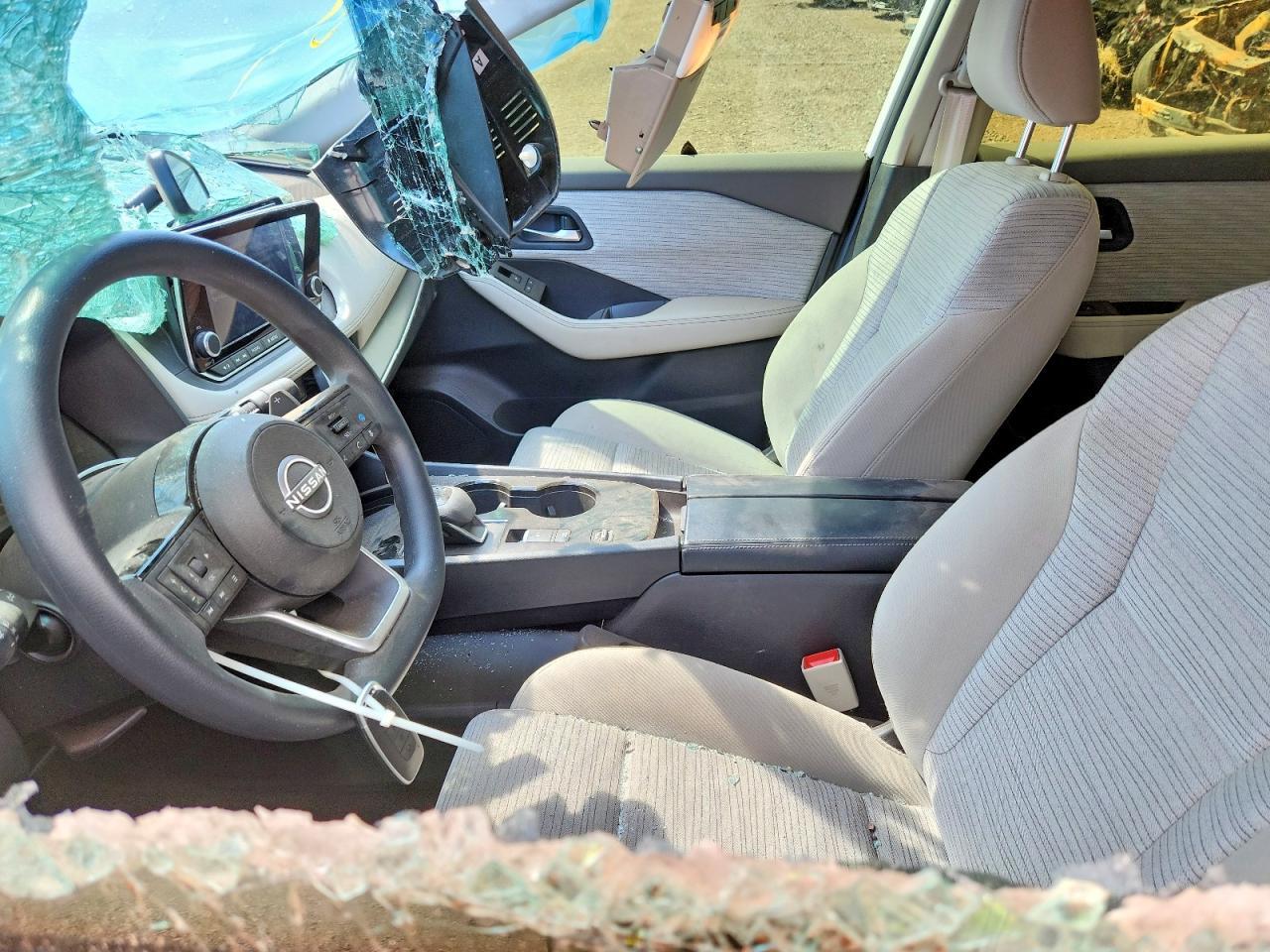 2023 Nissan Rogue Sv - zdjęcie 7