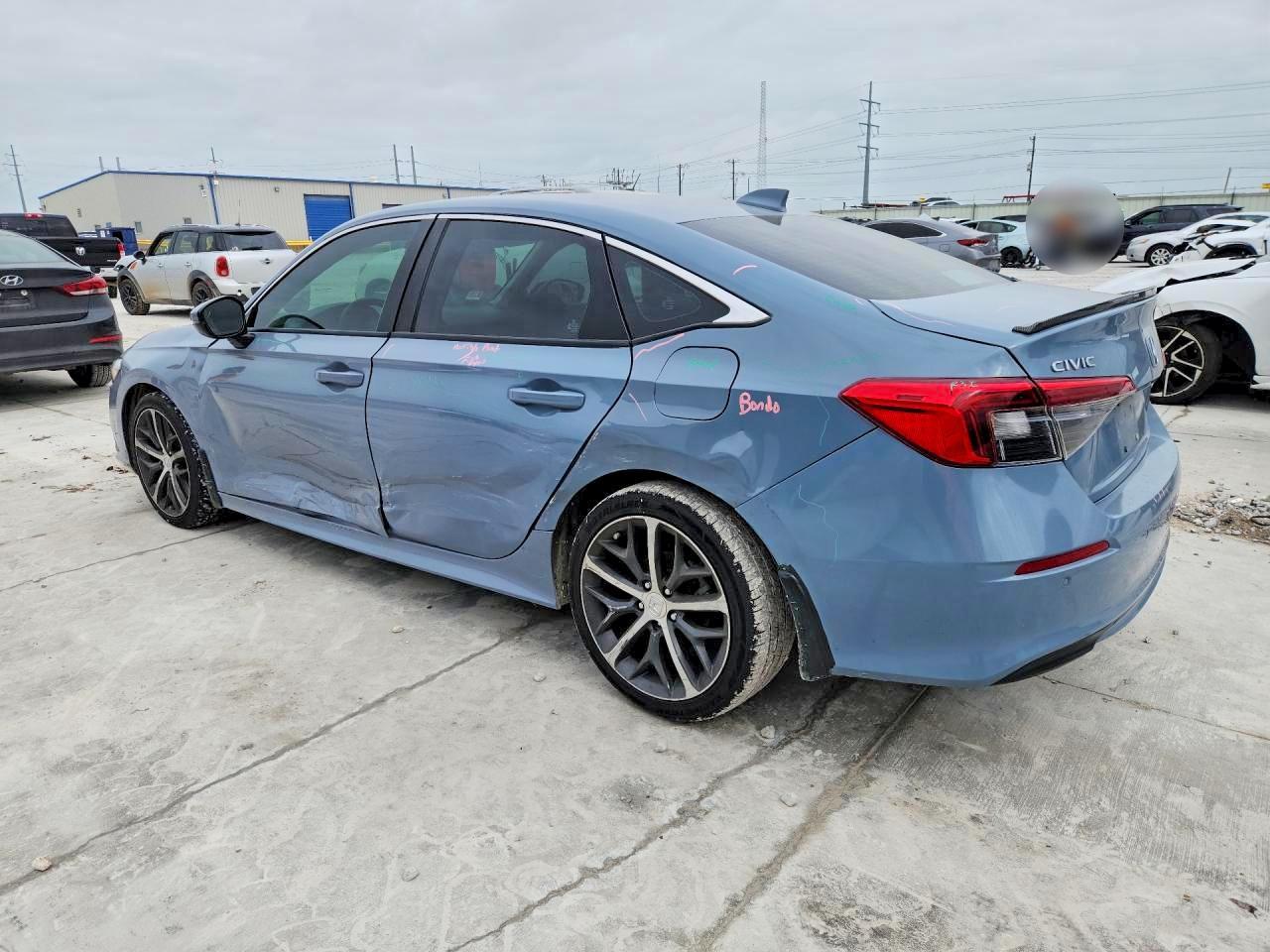 2024 Honda Civic Touring - zdjęcie 2