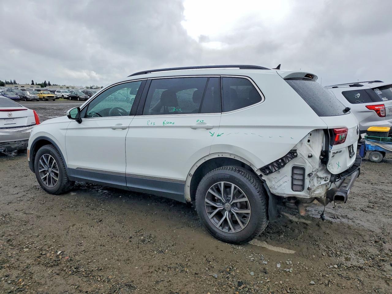 2020 Volkswagen Tiguan Se - zdjęcie 2