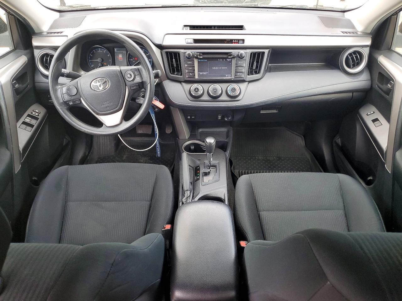 2018 Toyota Rav4 Le - zdjęcie 8