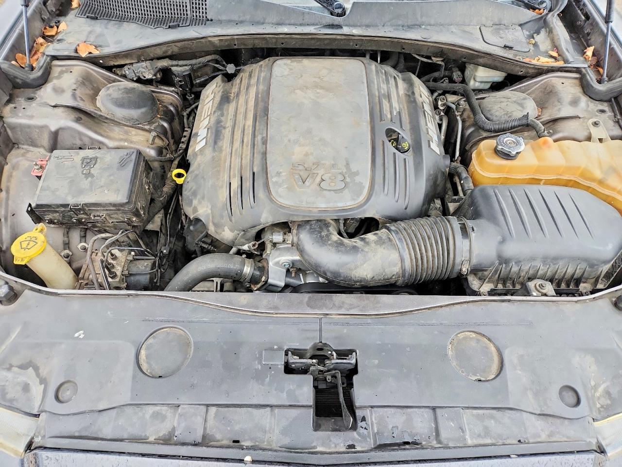 2013 Dodge Charger R - zdjęcie 11