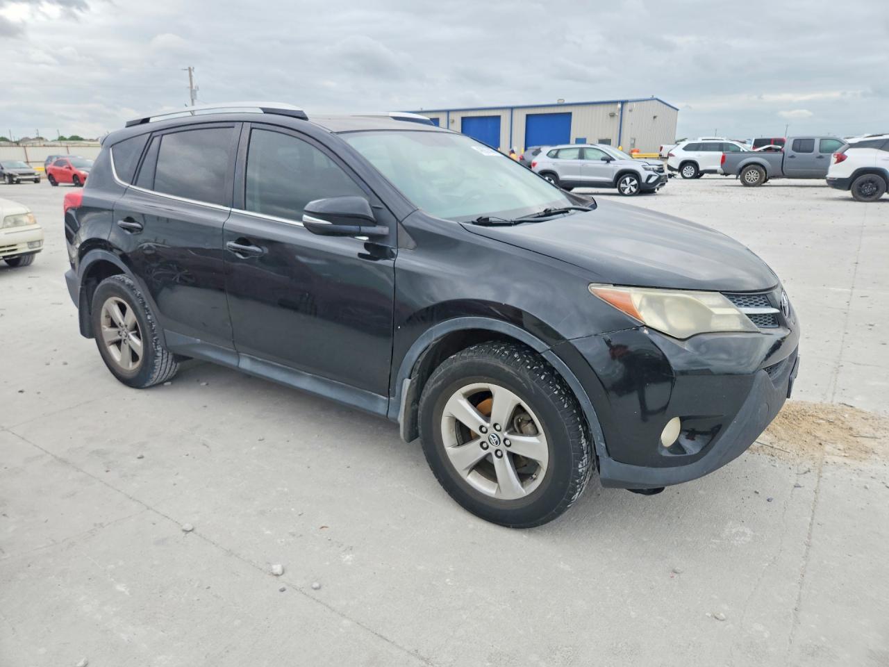 2015 Toyota Rav4 Xle - zdjęcie 4