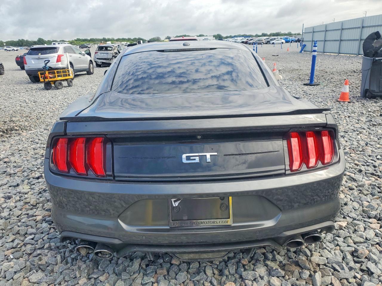 2019 Ford Mustang Gt - zdjęcie 6