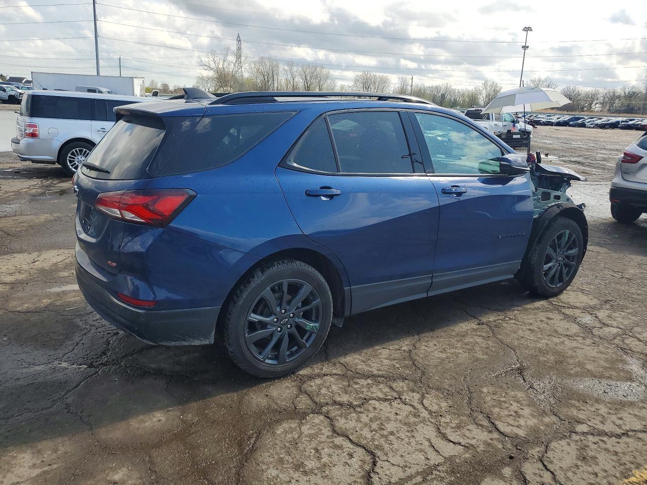 2022 Chevrolet Equinox Rs - zdjęcie 3