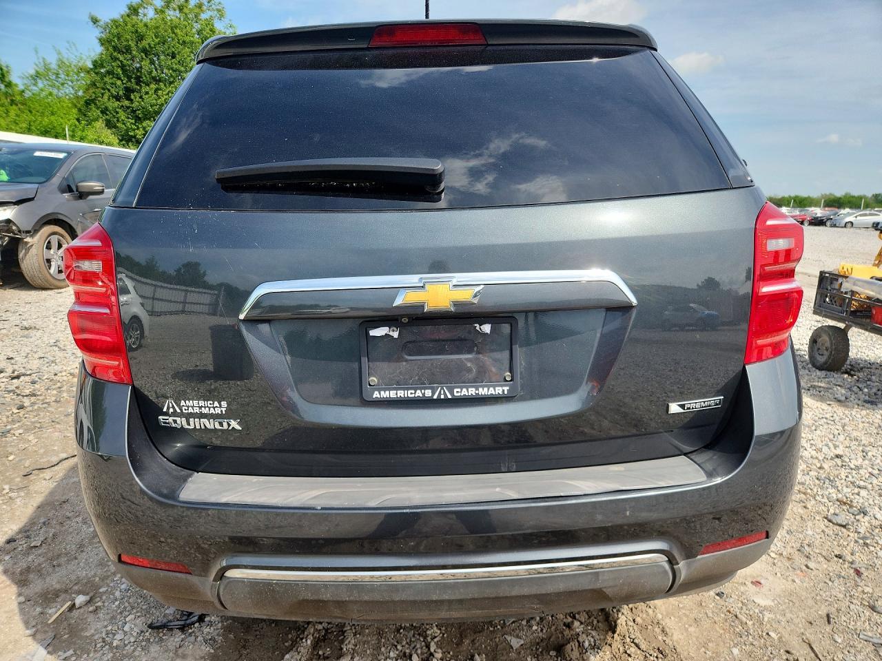 2017 Chevrolet Equinox Premier - zdjęcie 16