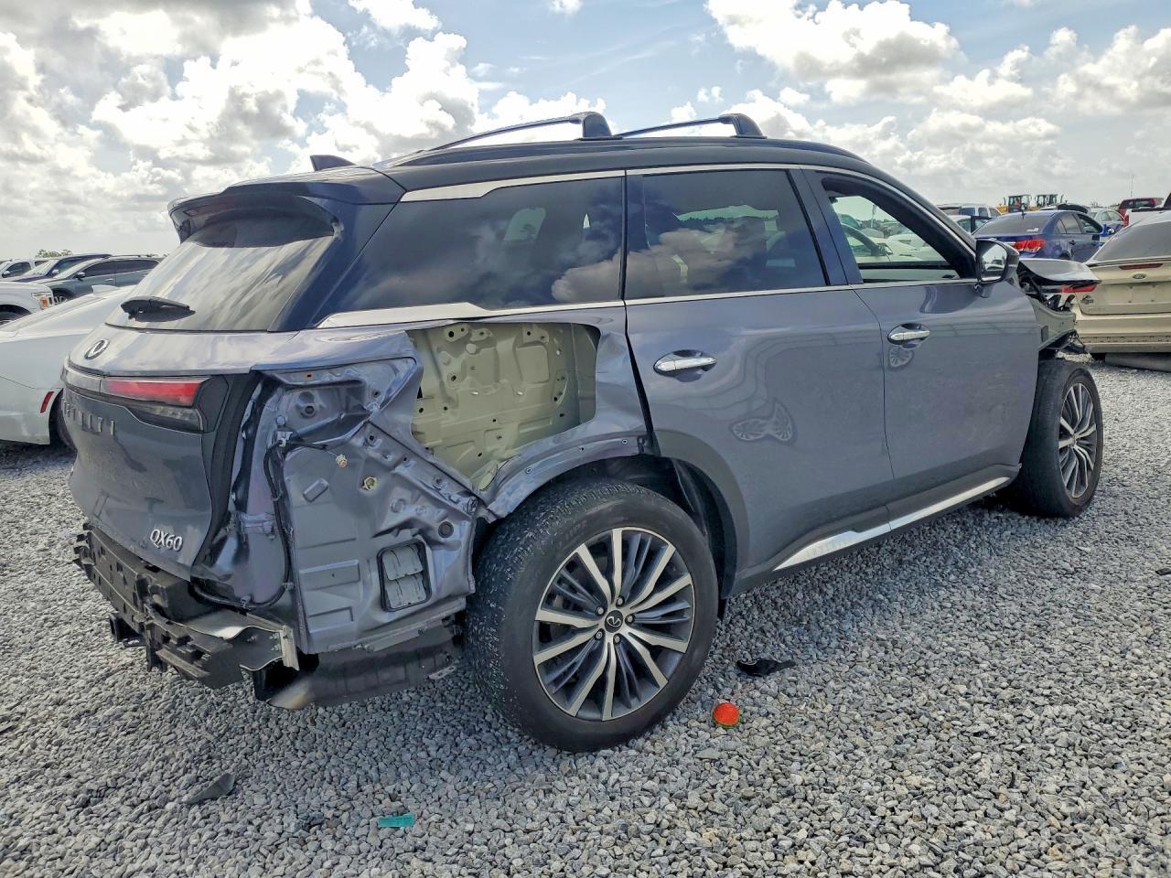 2024 Infiniti Qx60 Autograph - zdjęcie 3