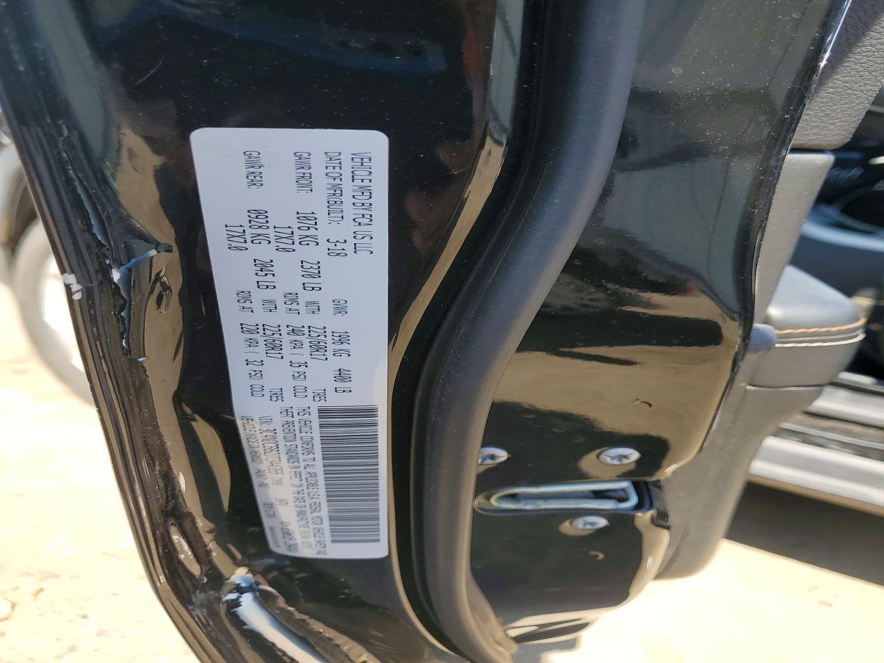 2018 Jeep Compass Latitude - zdjęcie 13