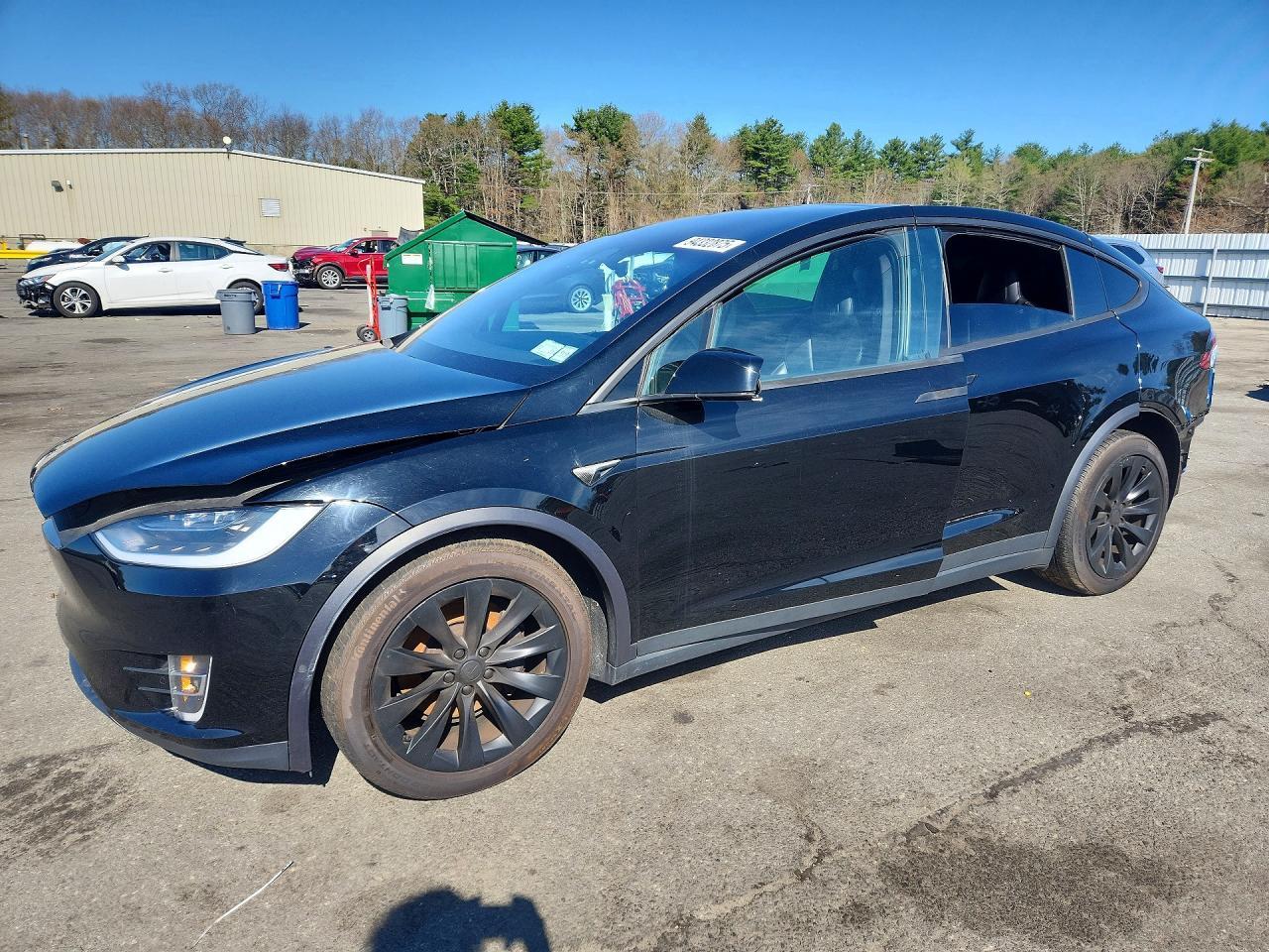 2018 Tesla Model X - zdjęcie główne