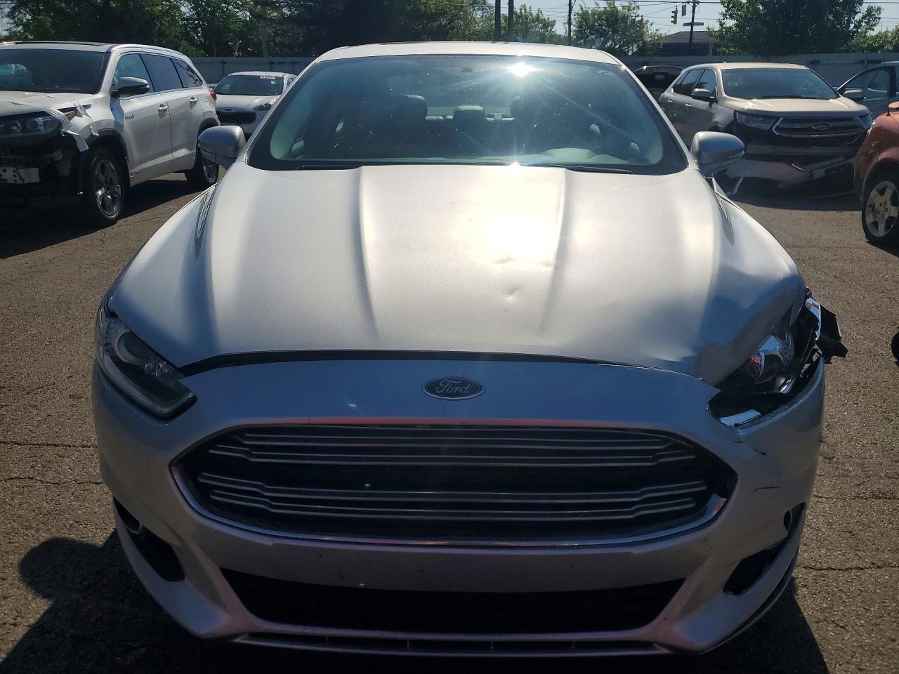 2013 Ford Fusion Se - zdjęcie 5