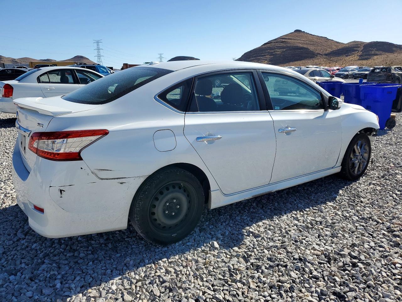 2015 Nissan Sentra Sr - zdjęcie 3