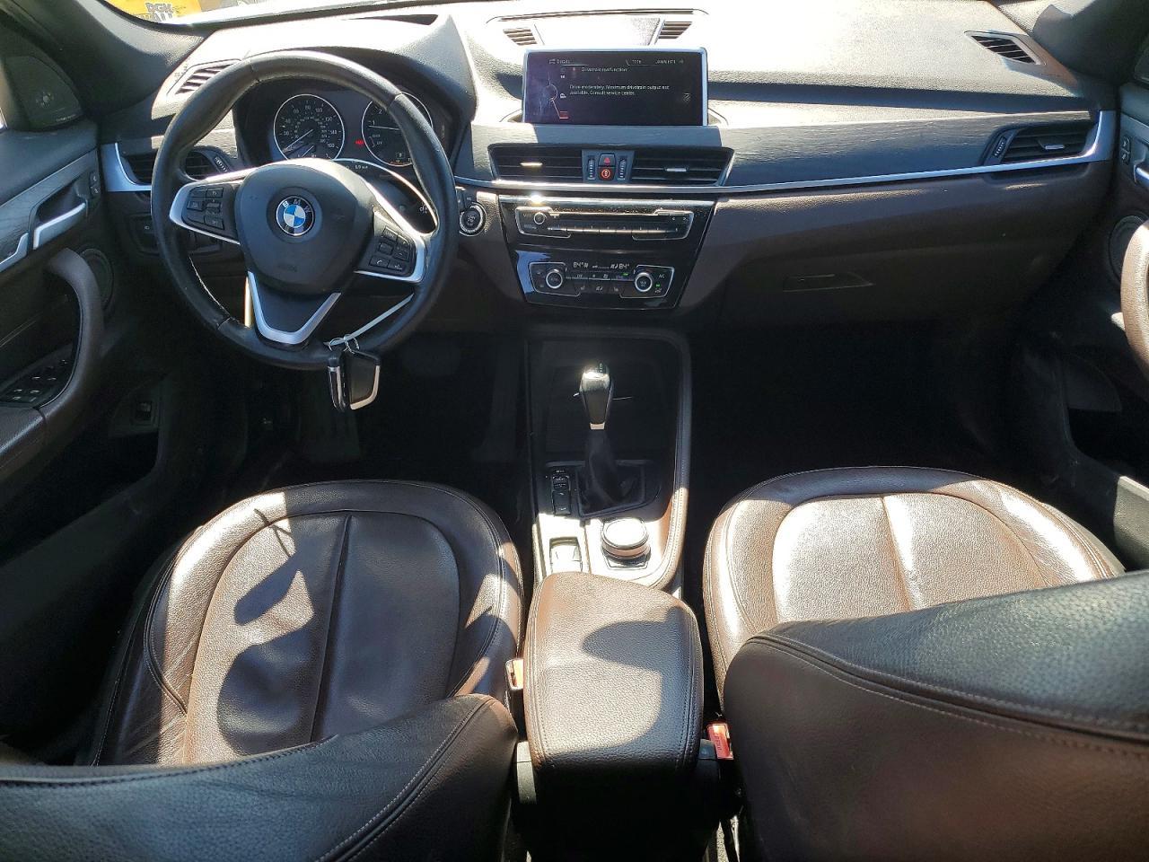2017 BMW X1 xDrive28I - zdjęcie 8