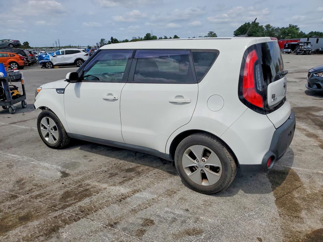 2016 Kia Soul Base - zdjęcie 2