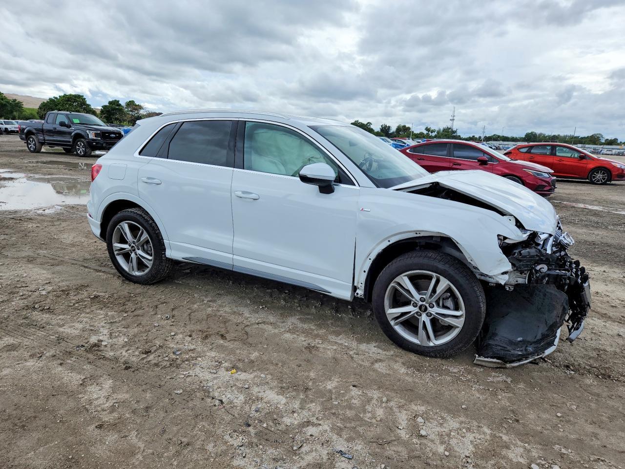 2021 Audi Q3 Premium S Line 45 - zdjęcie 4