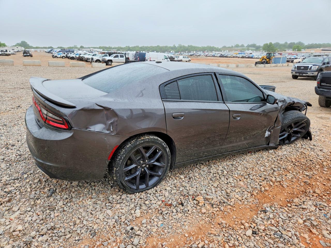 2019 Dodge Charger Sxt - zdjęcie 3