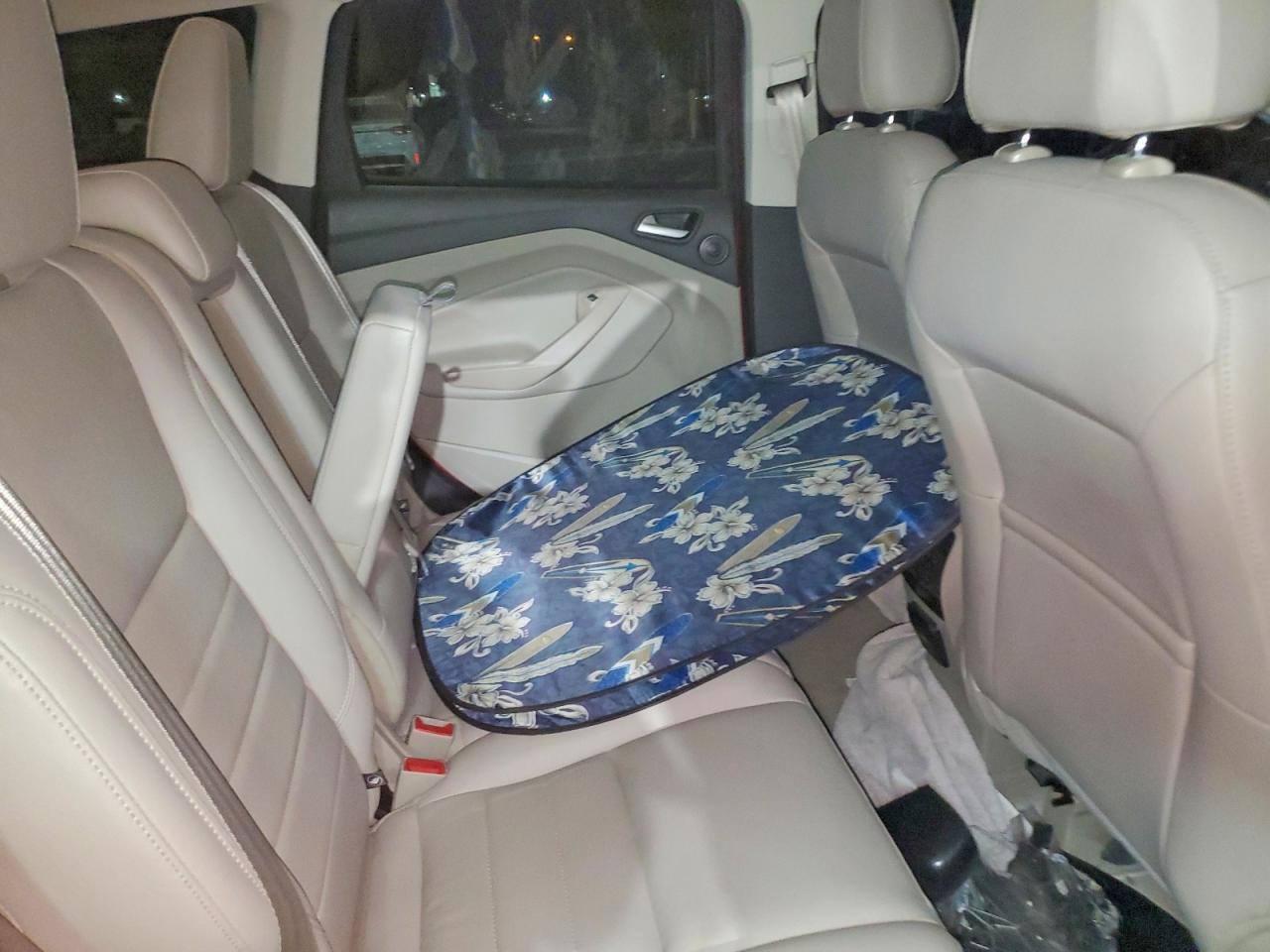 2016 Ford Escape Titanium - zdjęcie 11