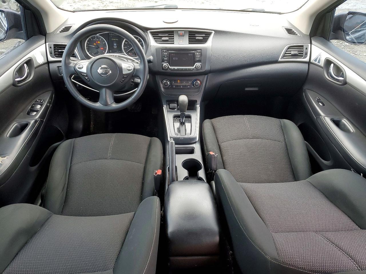 2018 Nissan Sentra S - zdjęcie 8