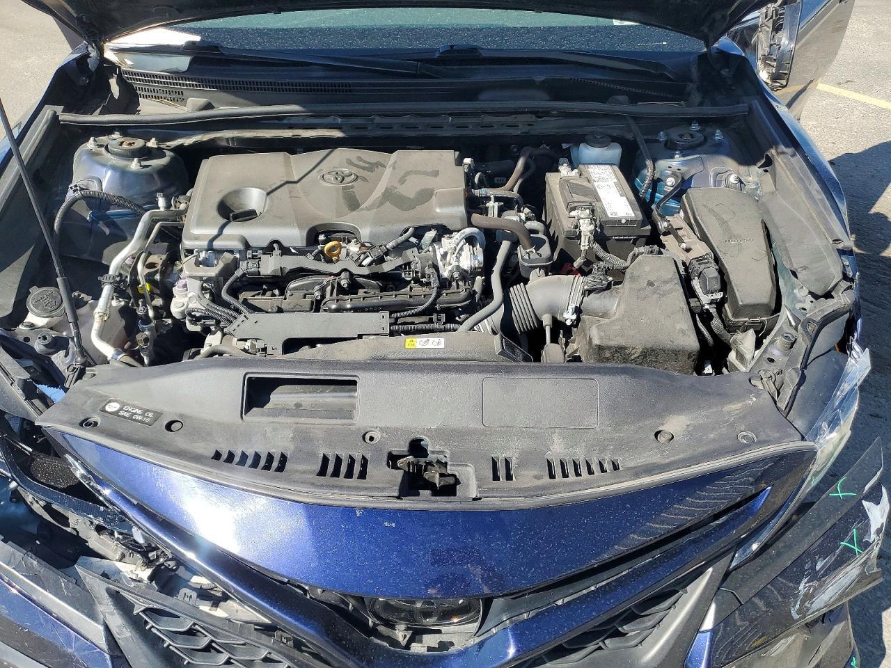 2022 Toyota Camry Se - zdjęcie 11