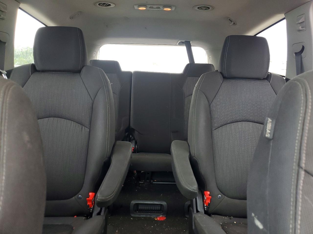 2016 Chevrolet Traverse Lt - zdjęcie 10