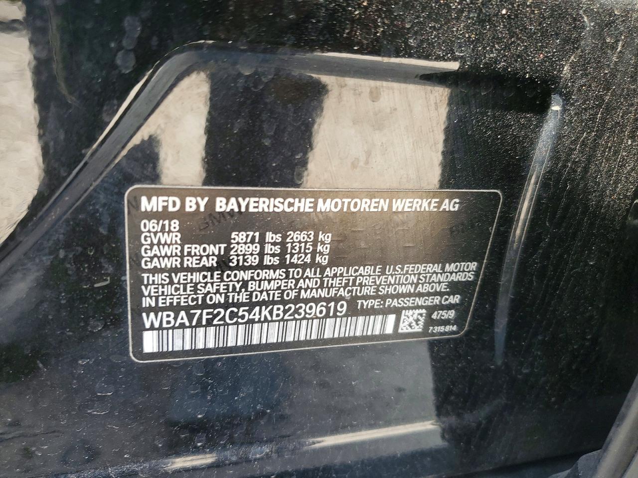 2019 BMW 750 Xi - zdjęcie 13