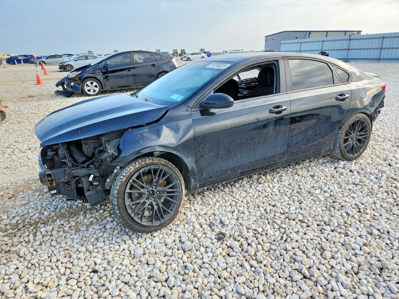 2022 Kia Forte Lxs - zdjęcie główne