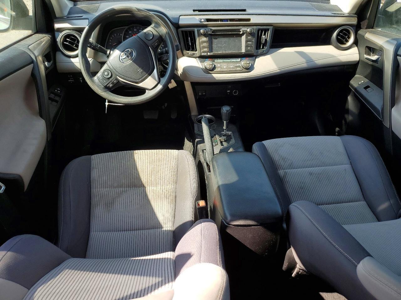 2015 Toyota Rav4 Xle - zdjęcie 8
