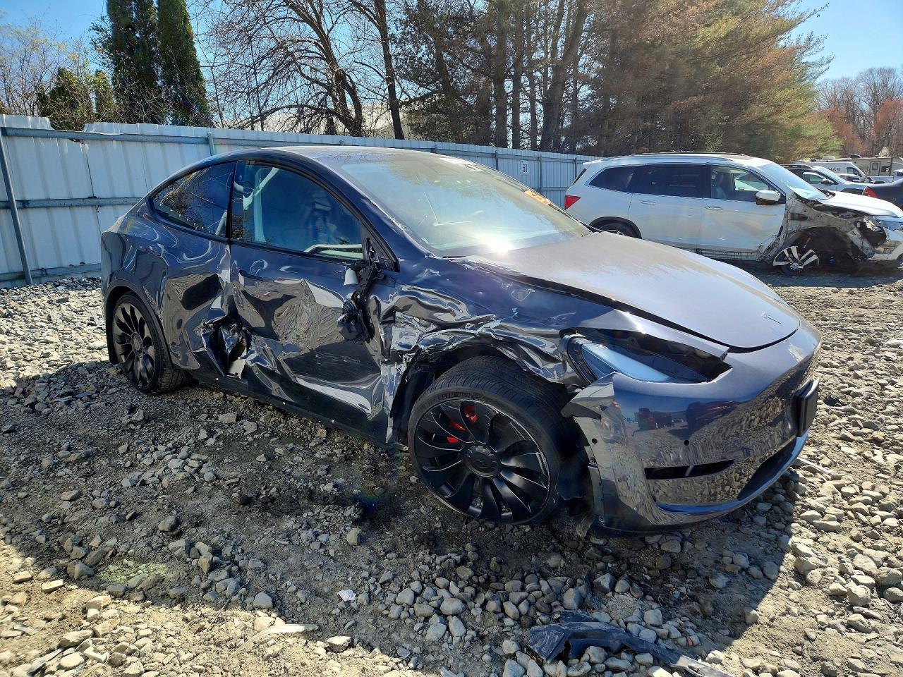 2022 Tesla Model Y - zdjęcie 4