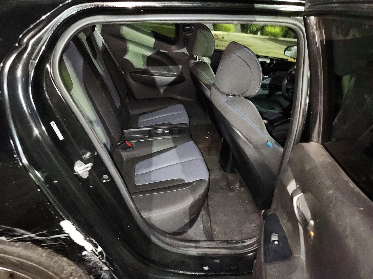 2020 Hyundai Veloster Base - zdjęcie 11