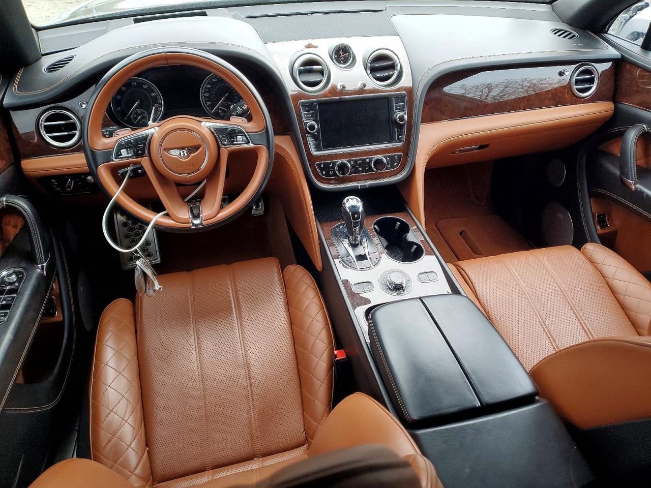 2017 Bentley Bentayga - zdjęcie 8