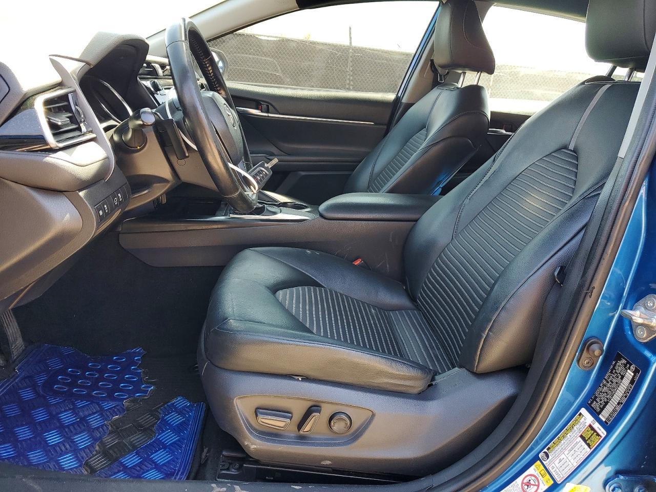 2019 Toyota Camry Se - zdjęcie 7