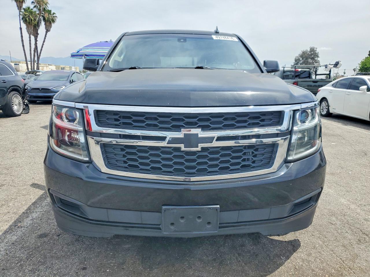 2016 Chevrolet Tahoe C1500 Ls - zdjęcie 5