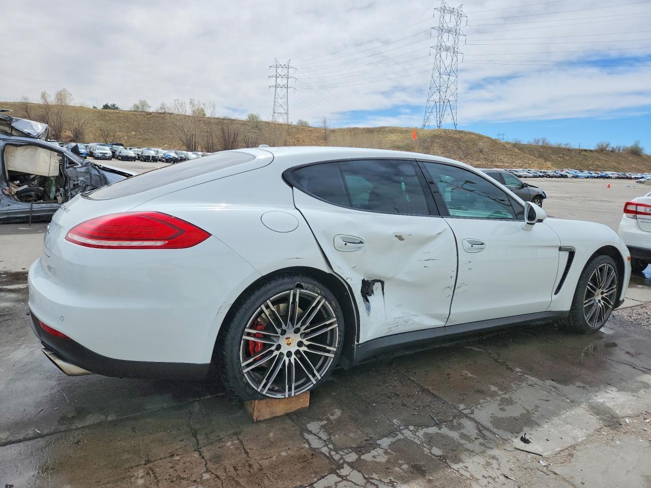 2015 Porsche Panamera Turbo - zdjęcie 3