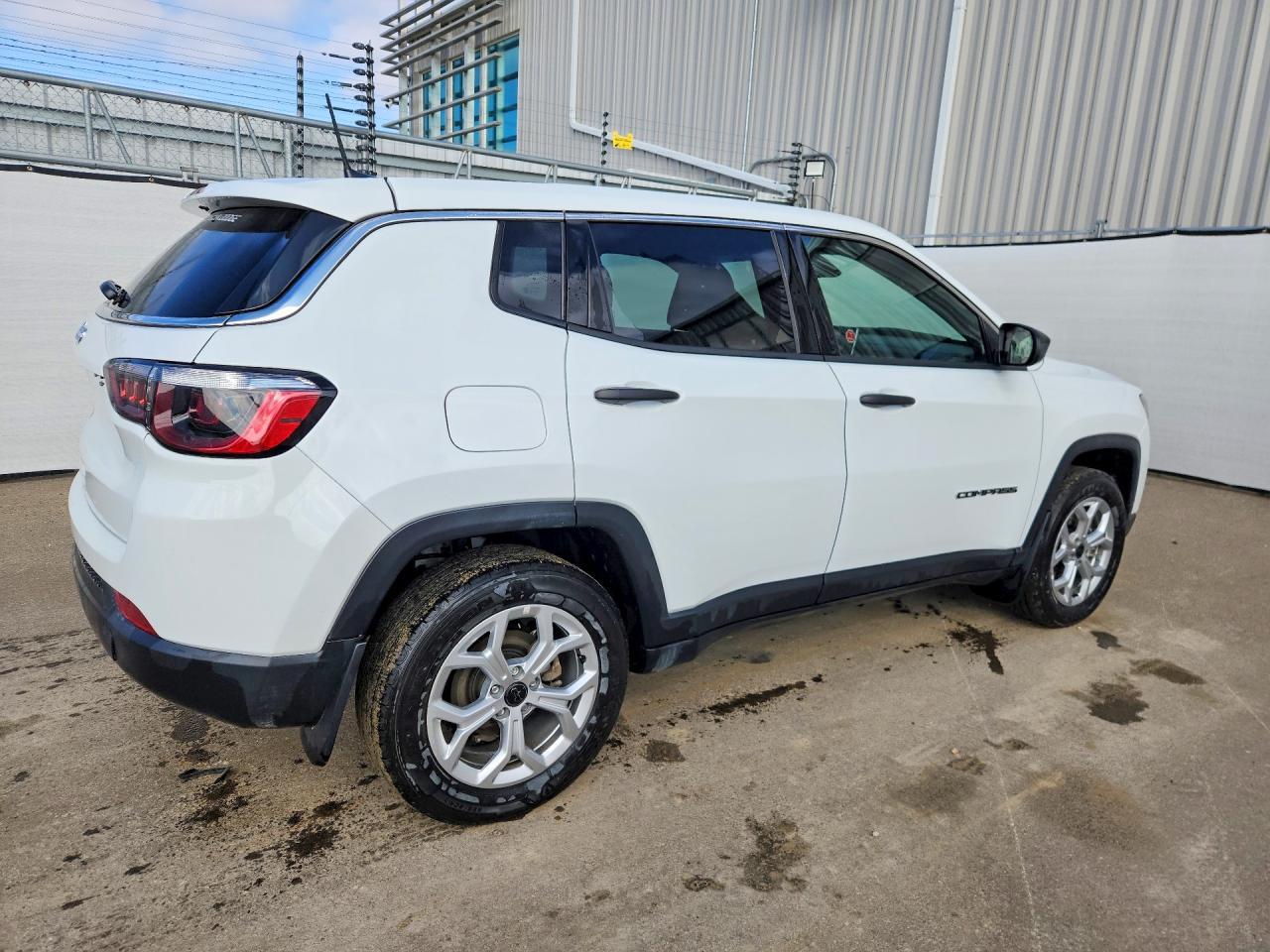 2025 Jeep Compass Sport - zdjęcie 3