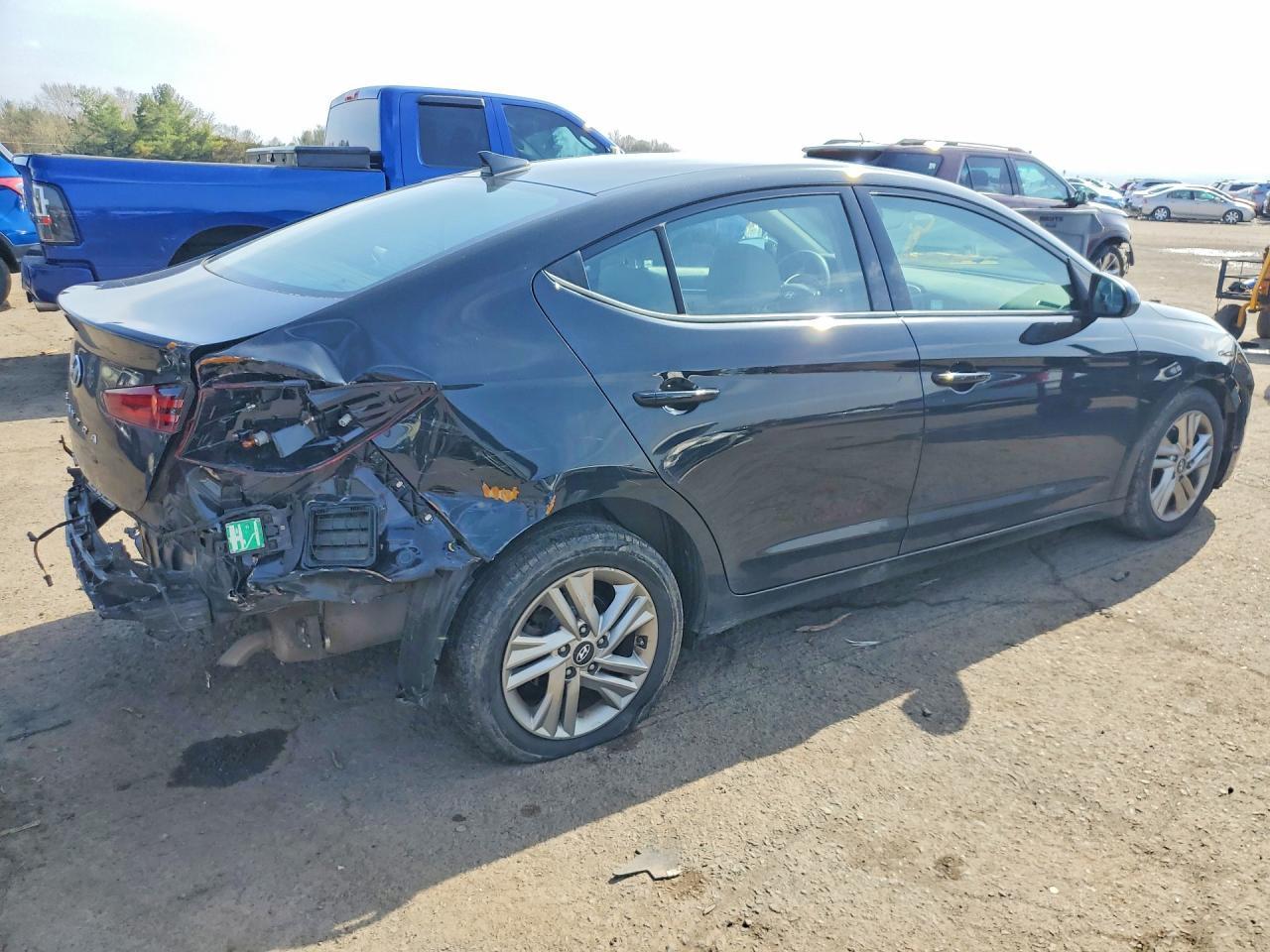 2020 Hyundai Elantra Sel - zdjęcie 3