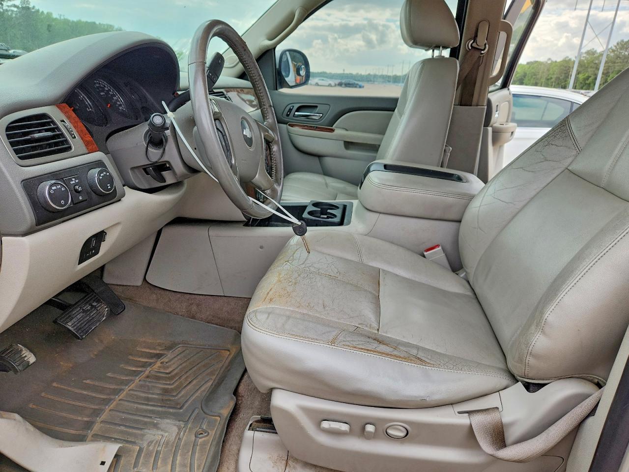 2013 Chevrolet Tahoe K1500 Lt - zdjęcie 7