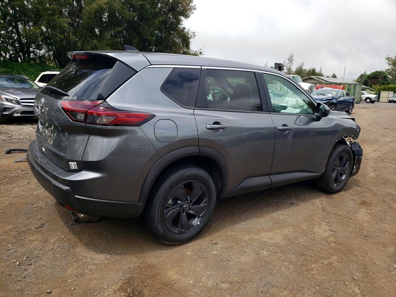 2026 Nissan Rogue Sv - zdjęcie 3