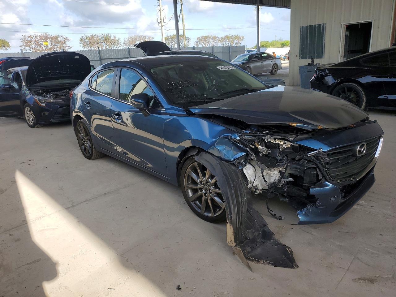 2018 Mazda 3 - zdjęcie 4