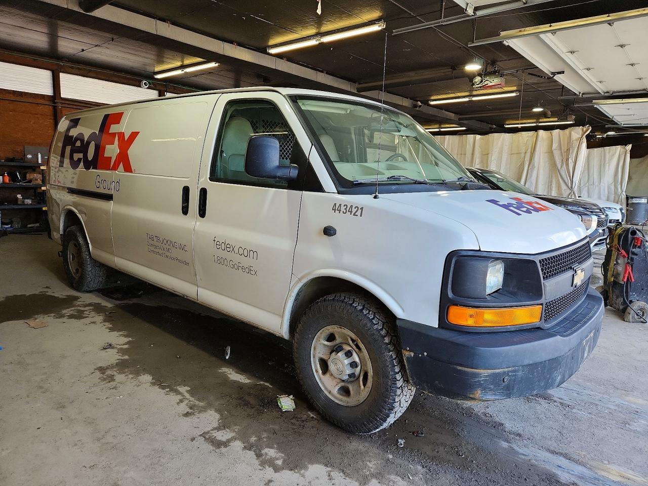 2015 Chevrolet Express G2500 - zdjęcie 4