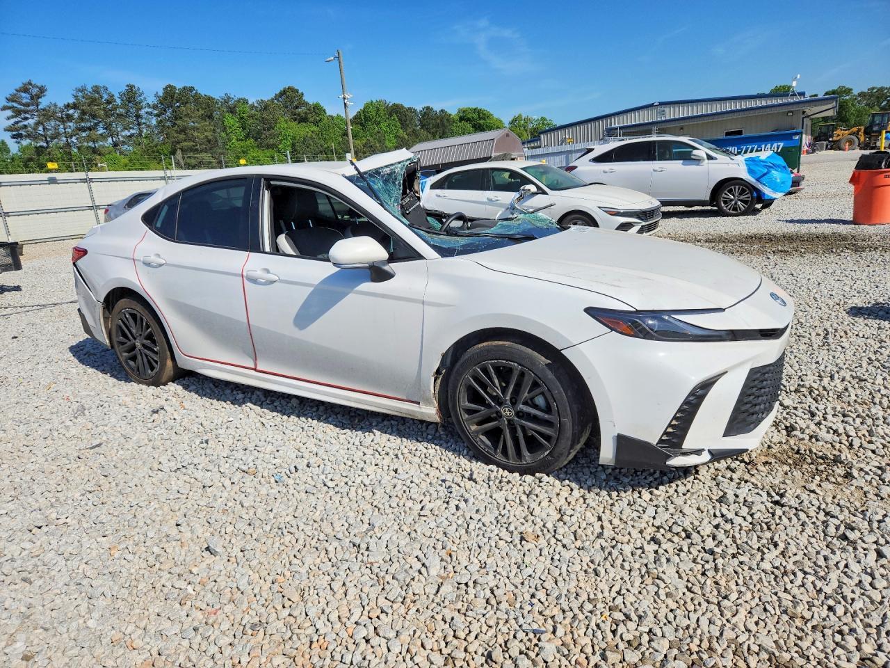 2025 Toyota Camry Se - zdjęcie 4