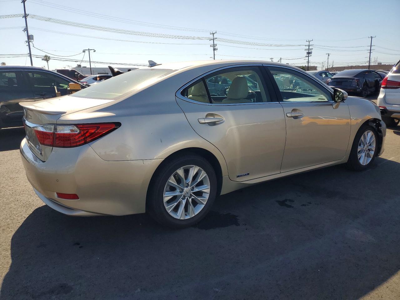 2013 Lexus Es 300H Base - zdjęcie 3