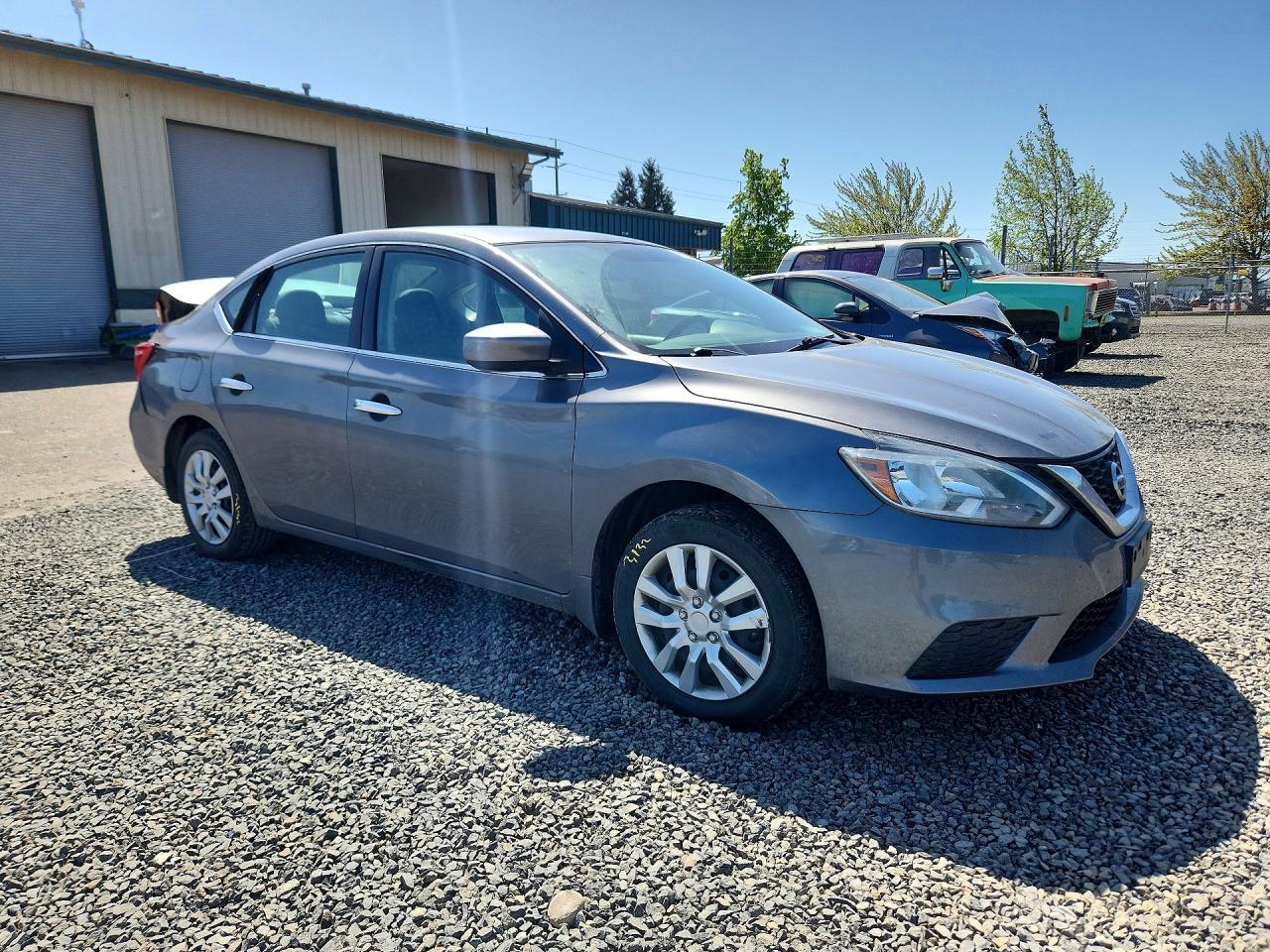 2019 Nissan Sentra S - zdjęcie 4