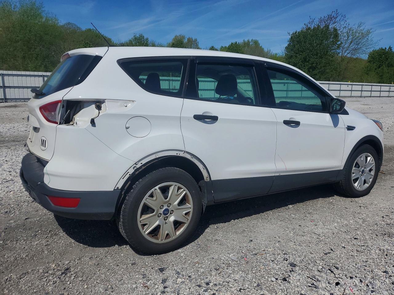 2014 Ford Escape S - zdjęcie 3