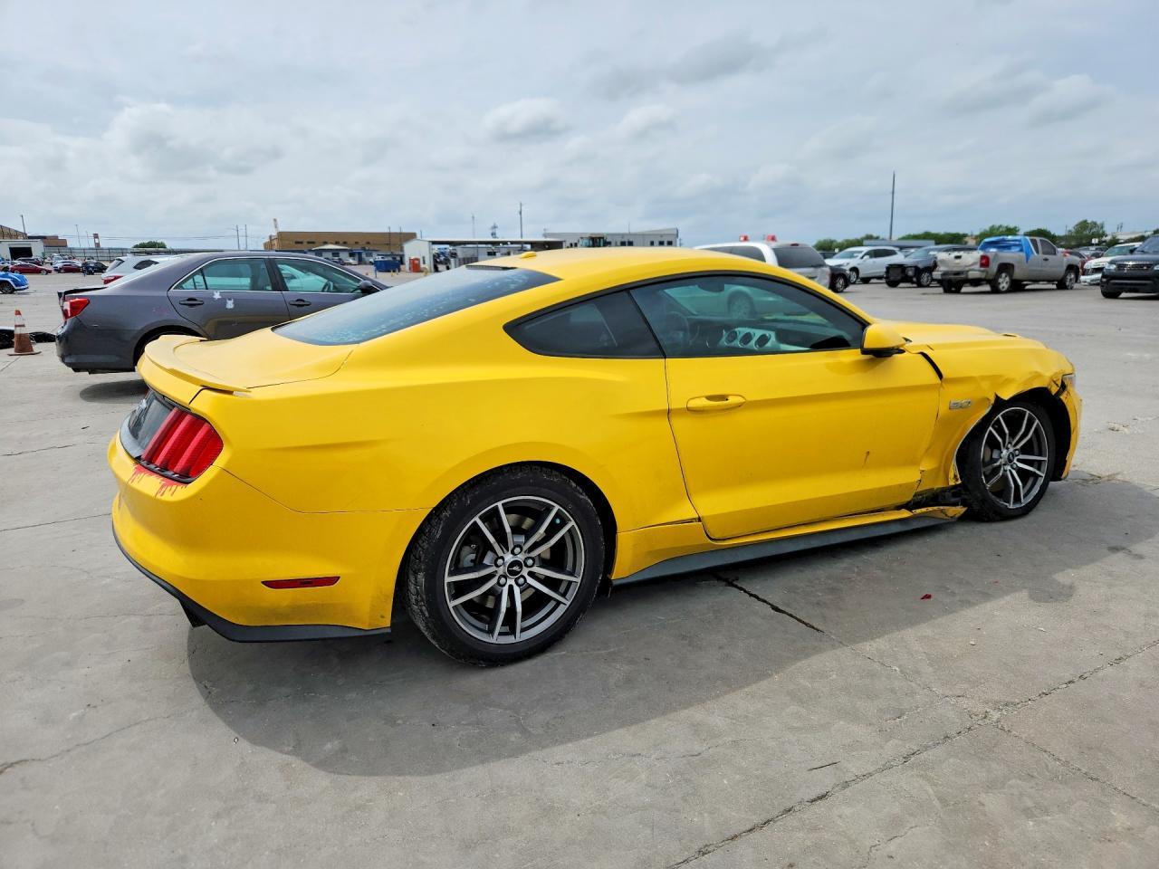 2015 Ford Mustang Gt - zdjęcie 3