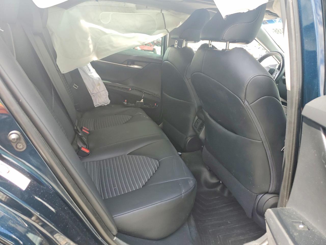 2018 Toyota Camry Se - zdjęcie 10