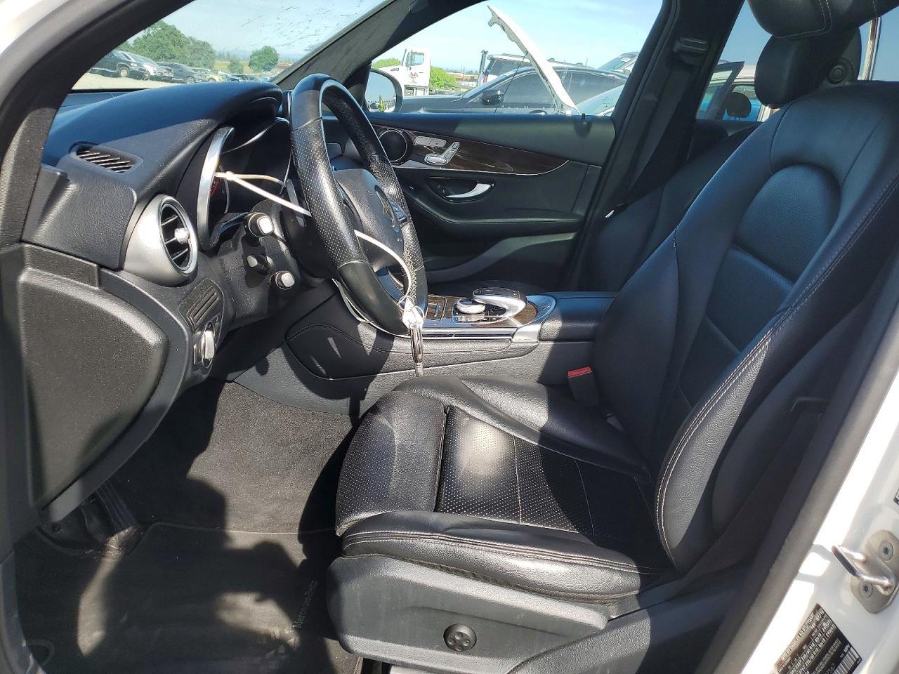 2017 Mercedes-Benz Glc 300 - zdjęcie 7